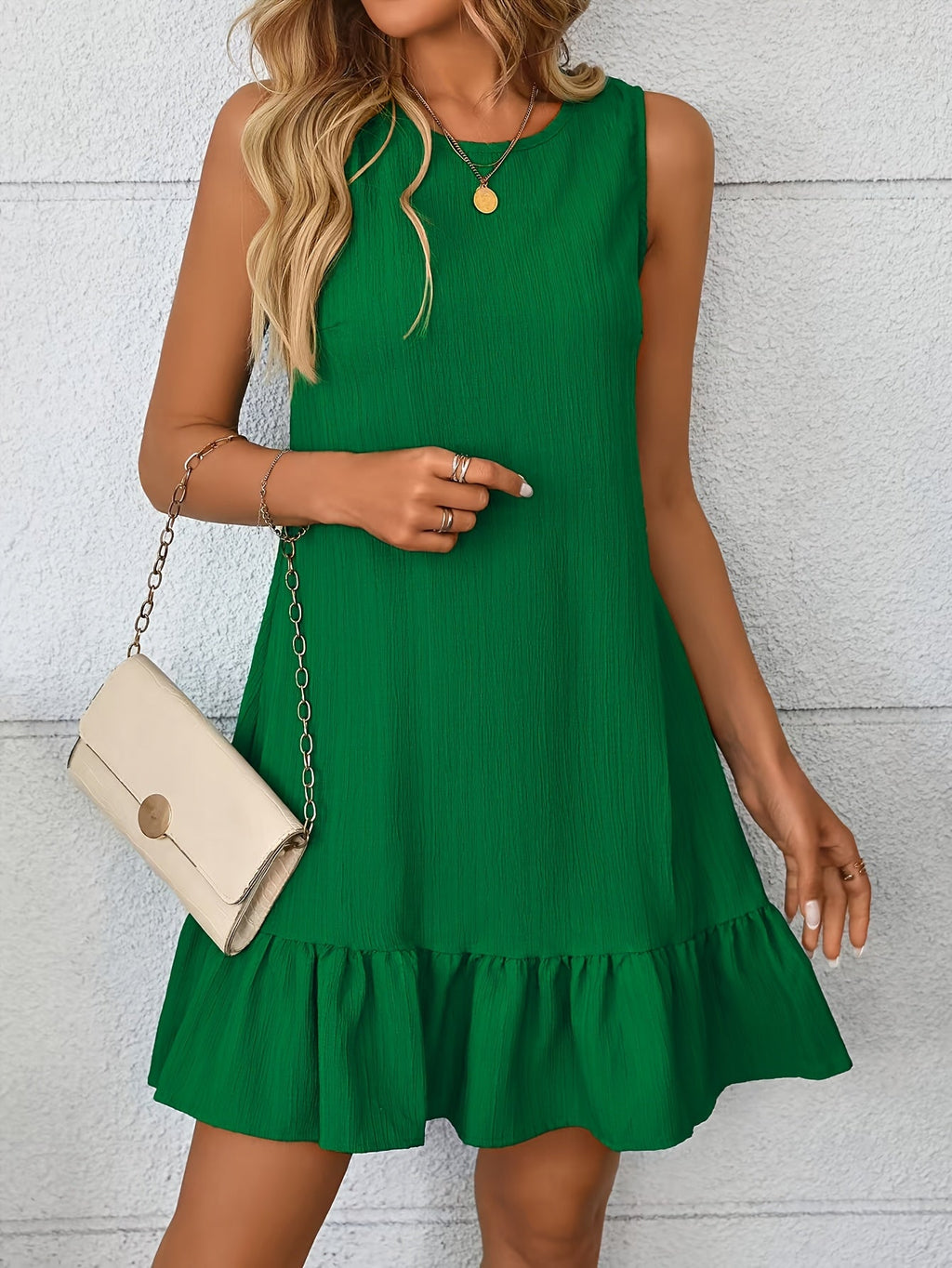 Women's Solid Color Round Neck Casual Dress Summer Loose Fit Short Sleeve Everyday Midi Dress | Green Red Light Green Pale Pink S-XXL