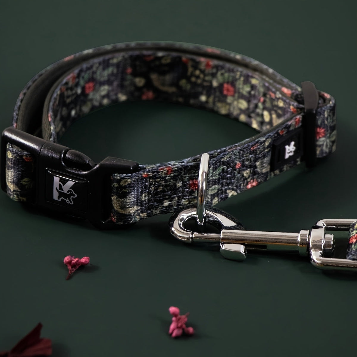 Adjustable Dog Harness Leash Collar – Breathable Soft Pet Walking Gear for Small to Large Breeds, S M L Sizes, Choose Harness / Collar / Leash / Bib Individually, Outdoor Safety Walking Equipment